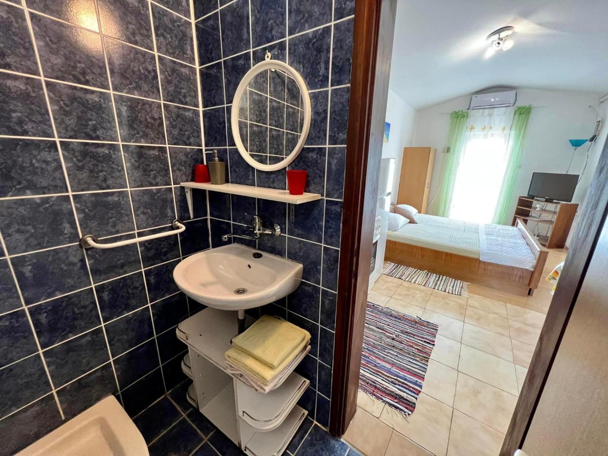 Apartmani Lidija Karin Donji Donji Karin Extérieur photo
