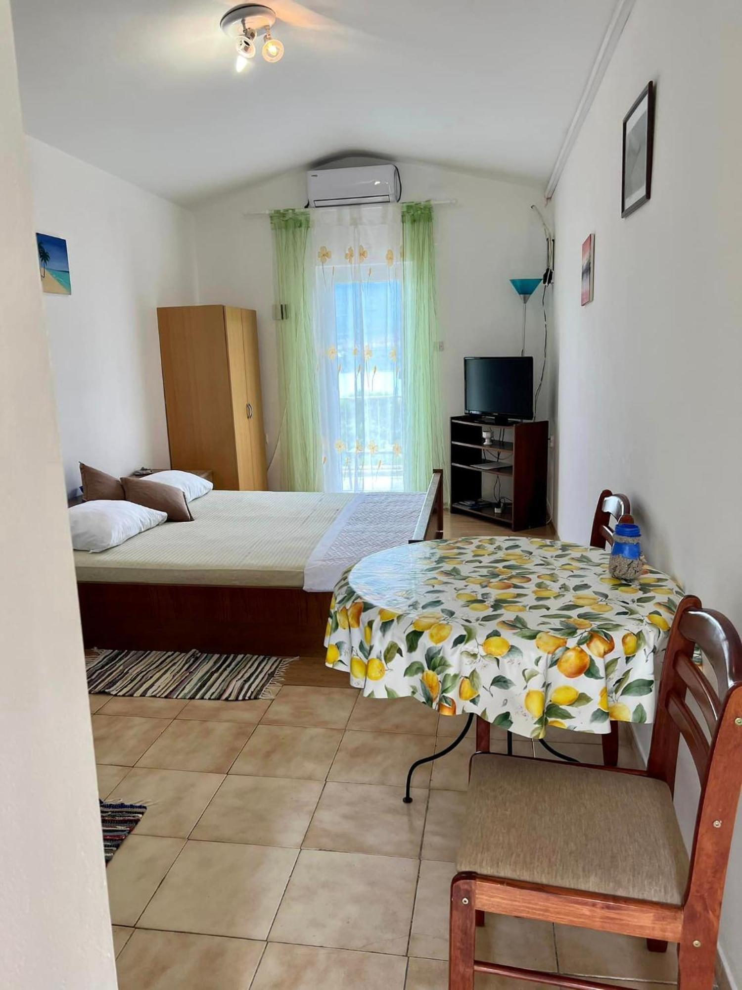 Apartmani Lidija Karin Donji Donji Karin Extérieur photo